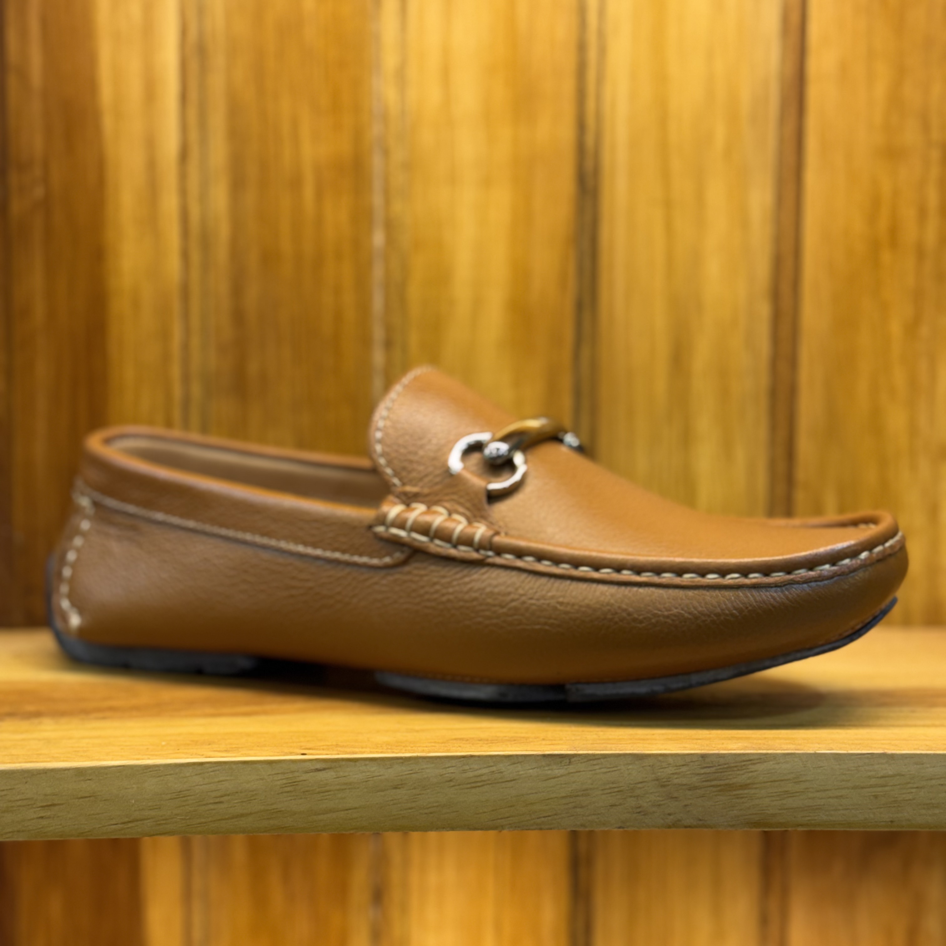 ZAPATO CASUAL MOCASÍN MEGA color MIEL