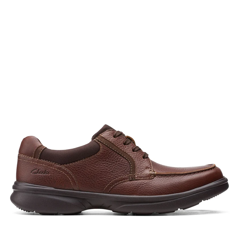 ZAPATO CLARKS CASUAL MARRON CON TRENZAS