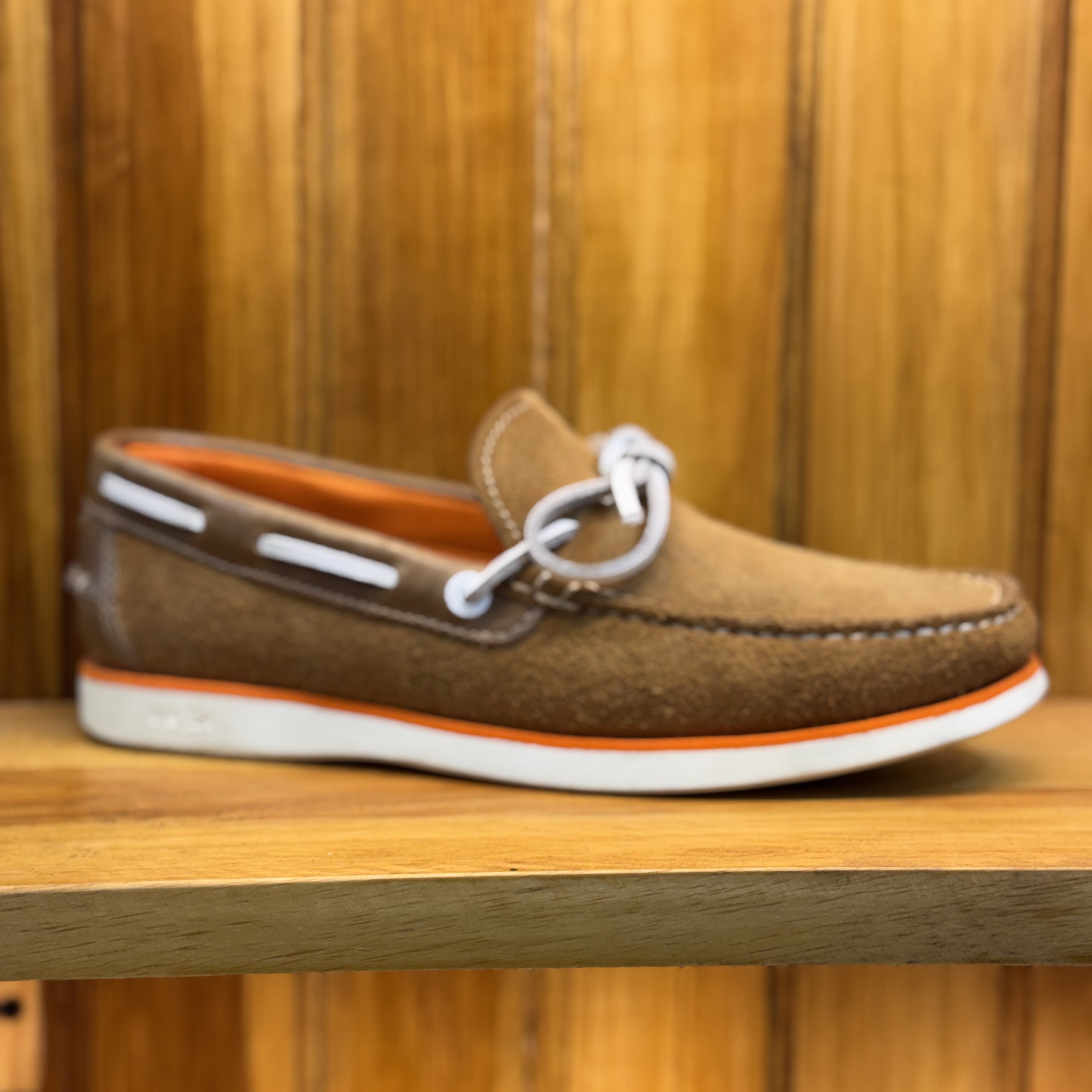ZAPATO CASUAL MEGA TIPO NÁUTICA MIEL