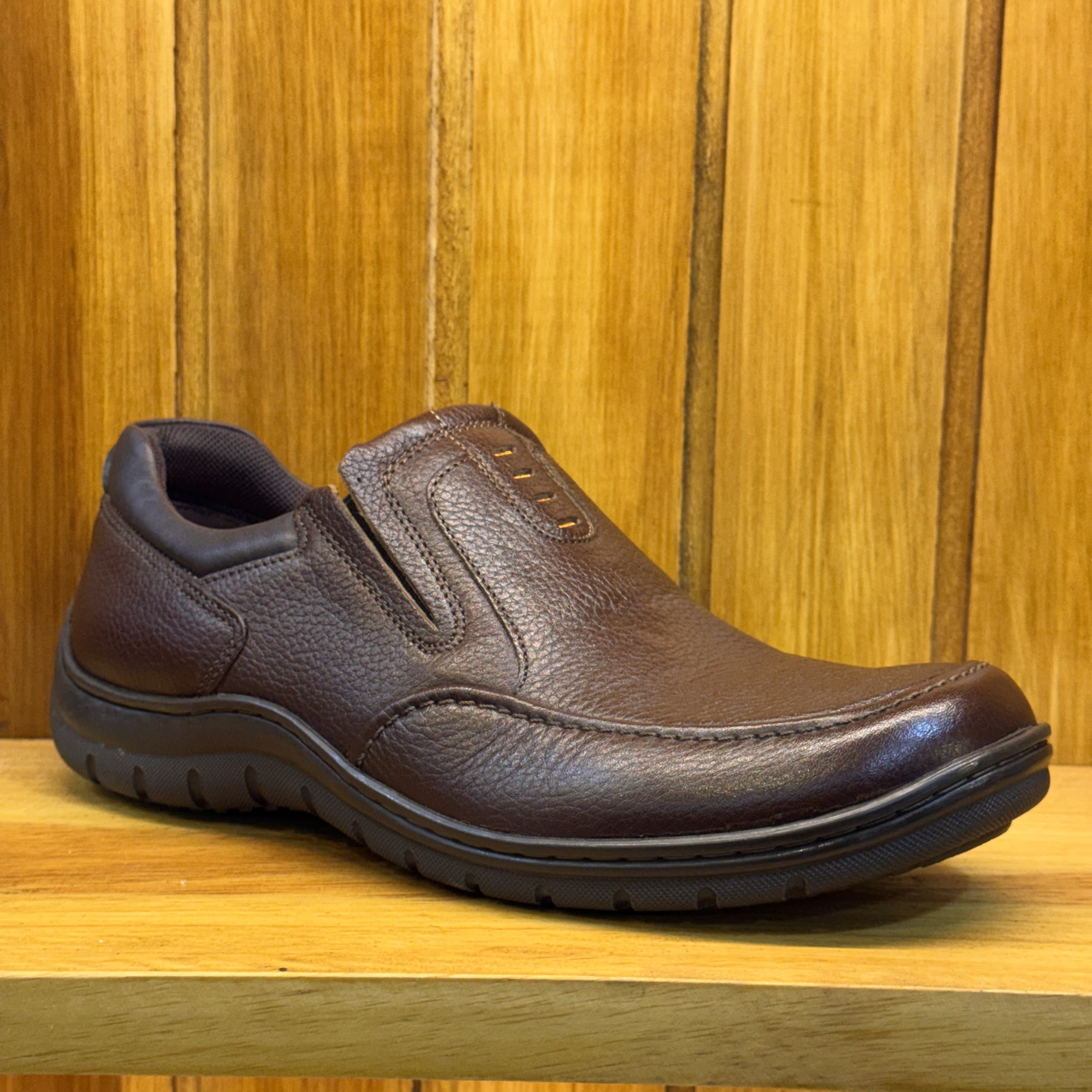 ZAPATO CASUAL MEGA SIN TRENZAS MARRÓN