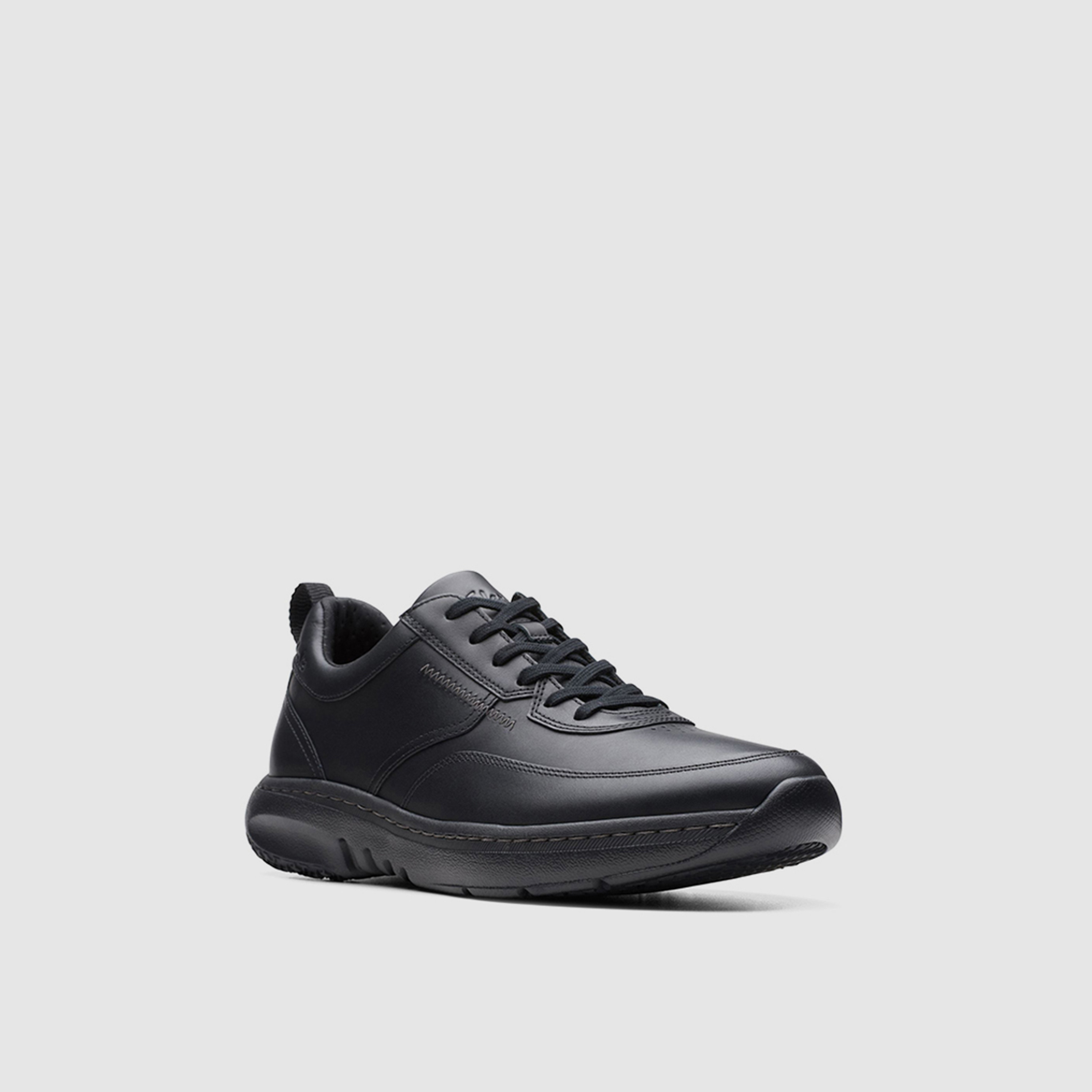 ZAPATO CLARKS DE PORTIVO CASUAL NEGRO