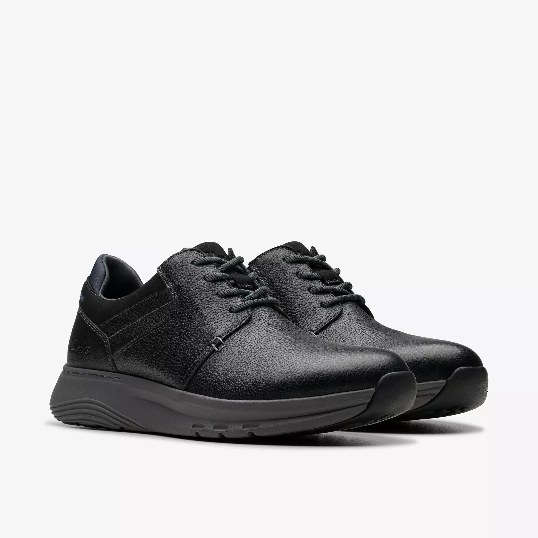 ZAPATO CLARKS CASUAL DE PORTIVO NEGRO